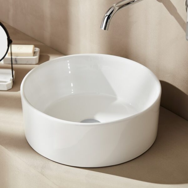 Style-White.jpg
